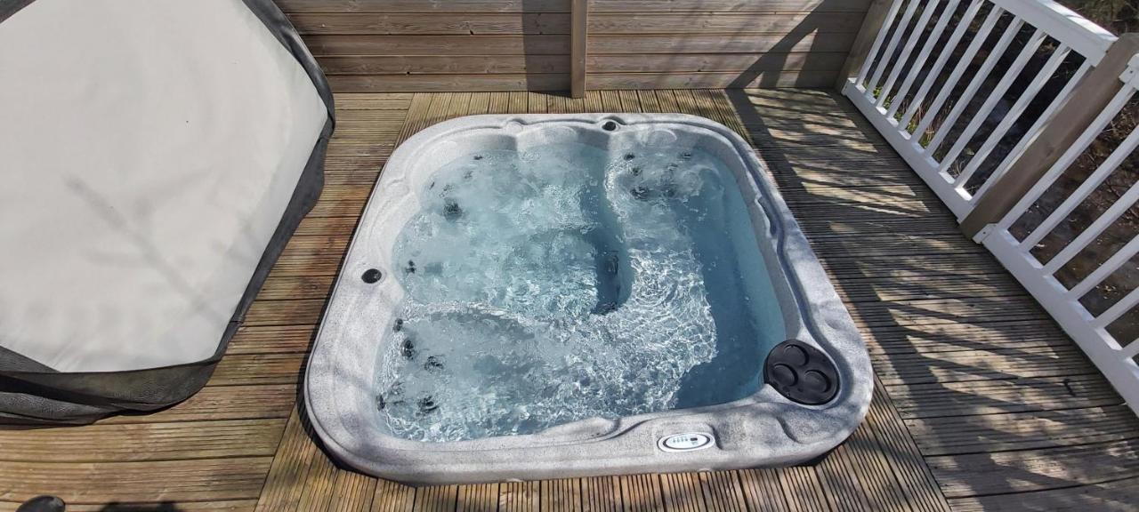 The Hackle Hot Tub Retreat Apartment Felton  Exterior photo